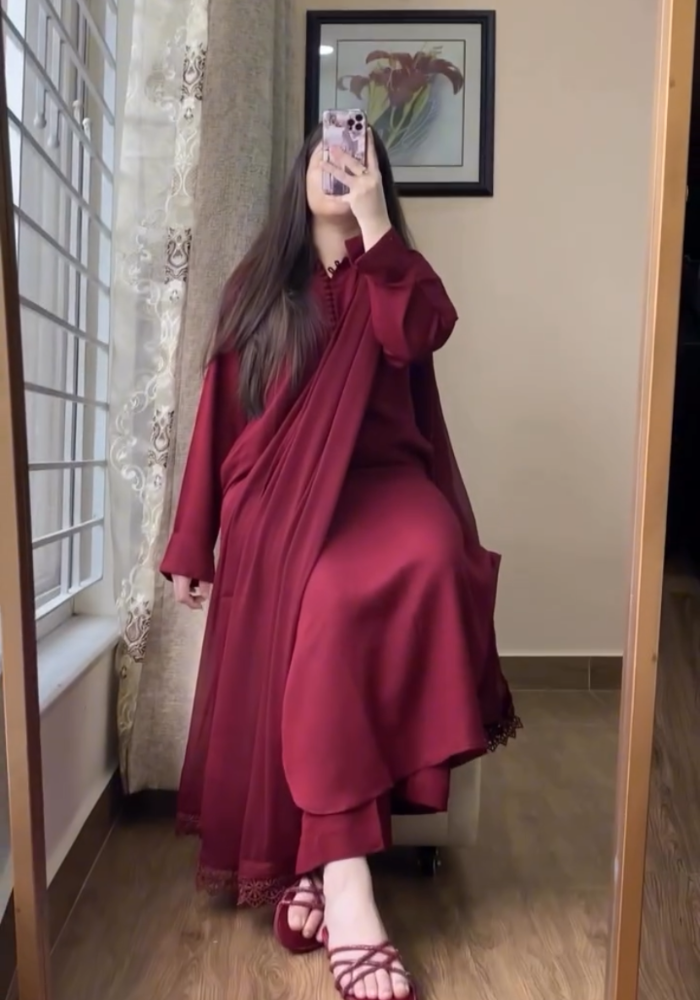 MD Pakistani Kurta Pent with Chiffon Dupatta Set