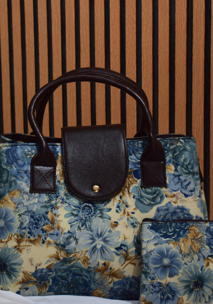 Blue Floral Tote Bag with Pouch – Elegant & Functional Everyday Carry