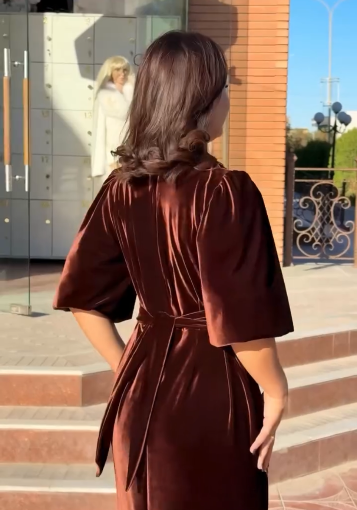 Chocolate Brown Velvet Puff Sleeve Midi Dress