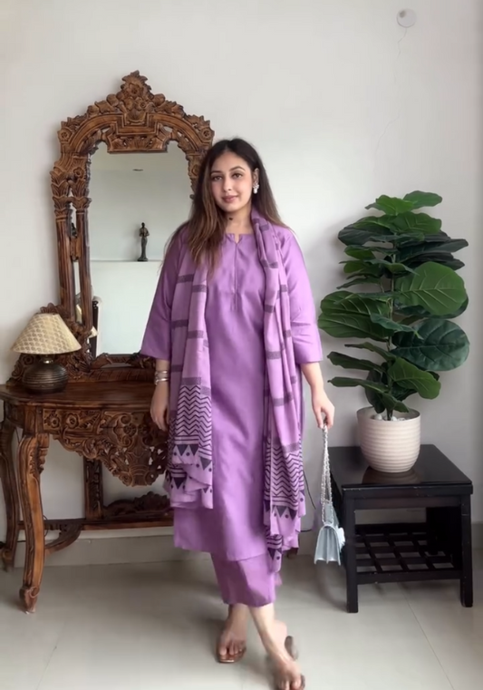 MD Purple Rayon Kurta Pant Set with Printed Dupatta