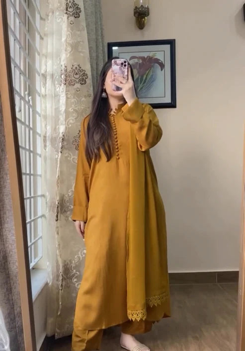 MD Pakistani Kurta Pent with Chiffon Dupatta Set