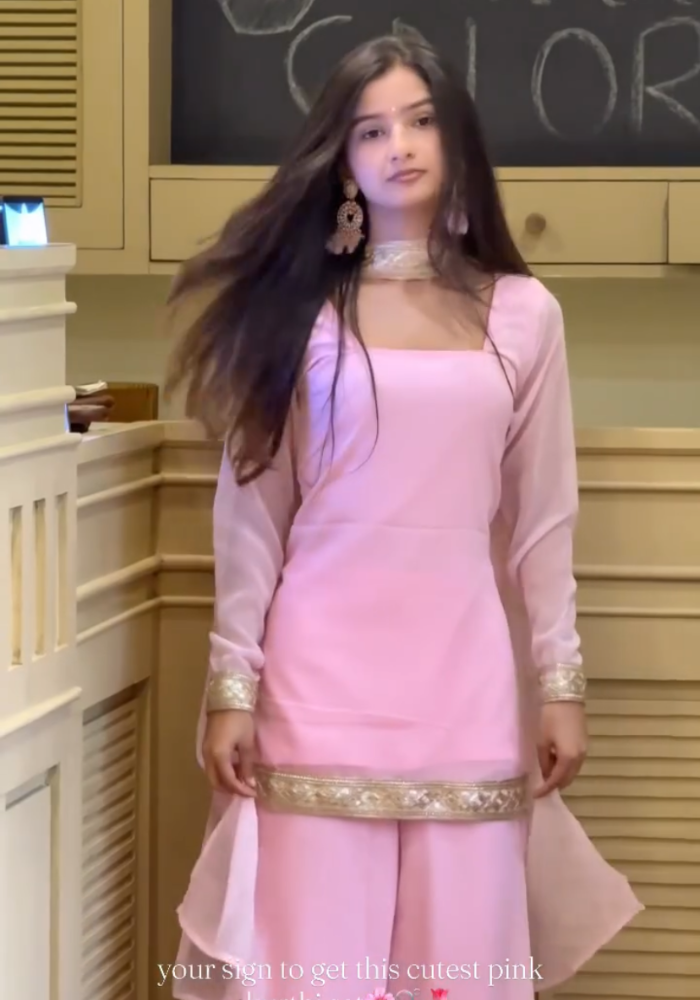 Butter Bloom 90's Vintage  georgette kurti pant dupatta Set